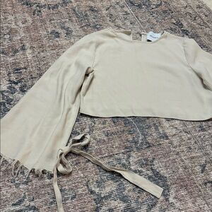 Jendes Flared Sleeve with Bow Tan Crop Blouse Size Medium